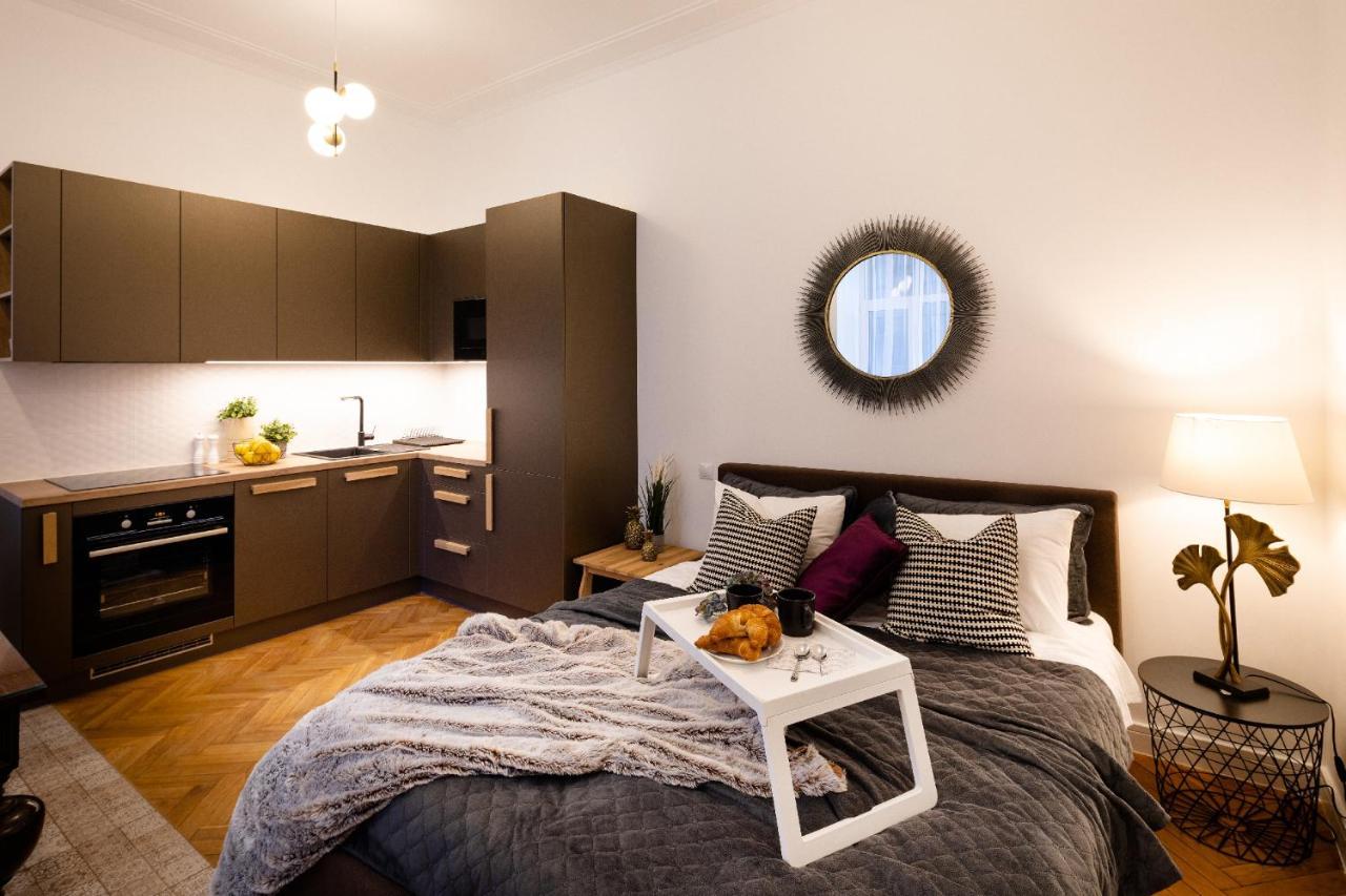 Brivibas House Design Apartments In City Center Riga Dış mekan fotoğraf