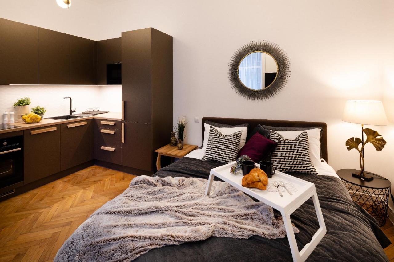 Brivibas House Design Apartments In City Center Riga Dış mekan fotoğraf