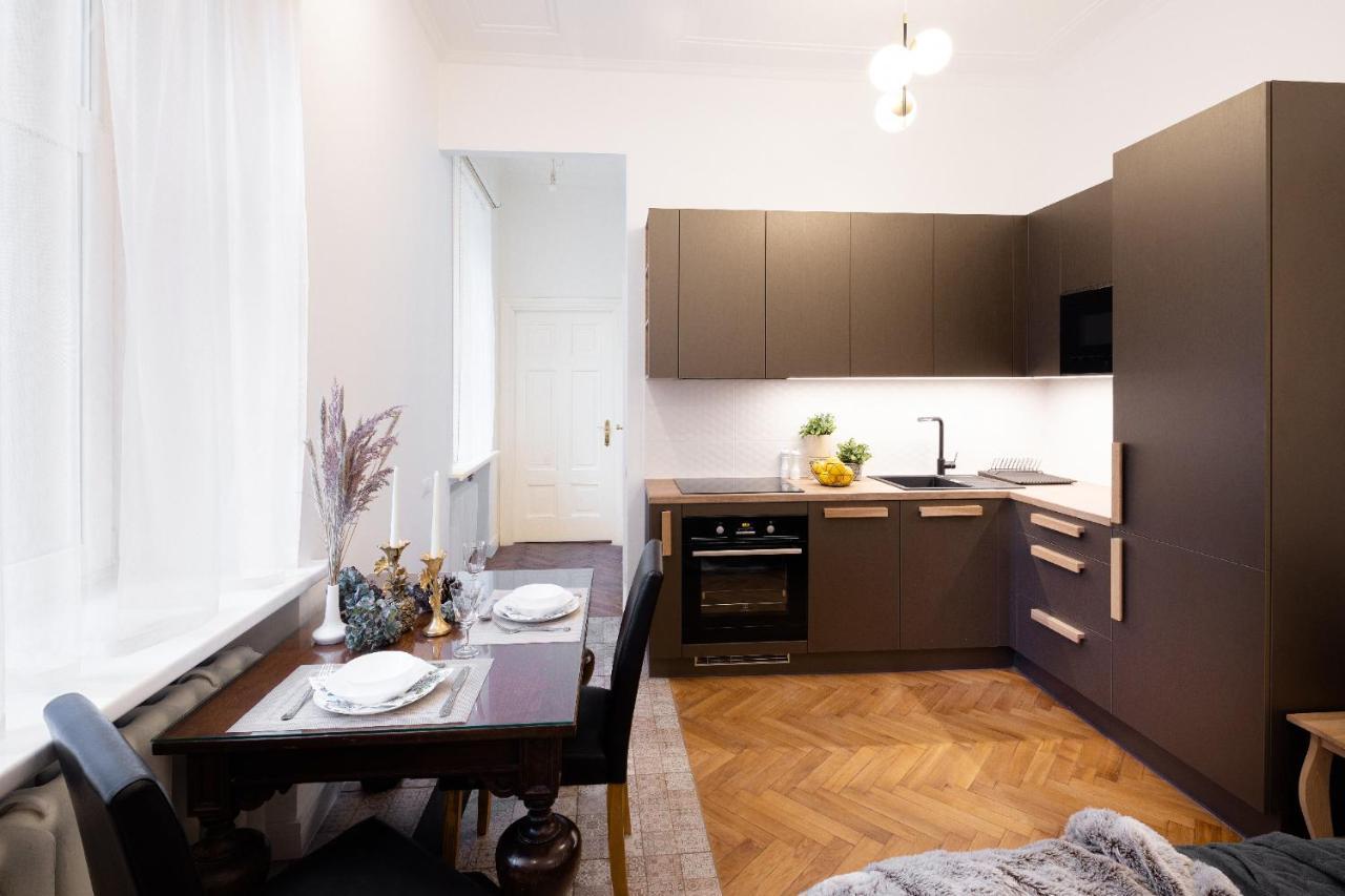 Brivibas House Design Apartments In City Center Riga Dış mekan fotoğraf